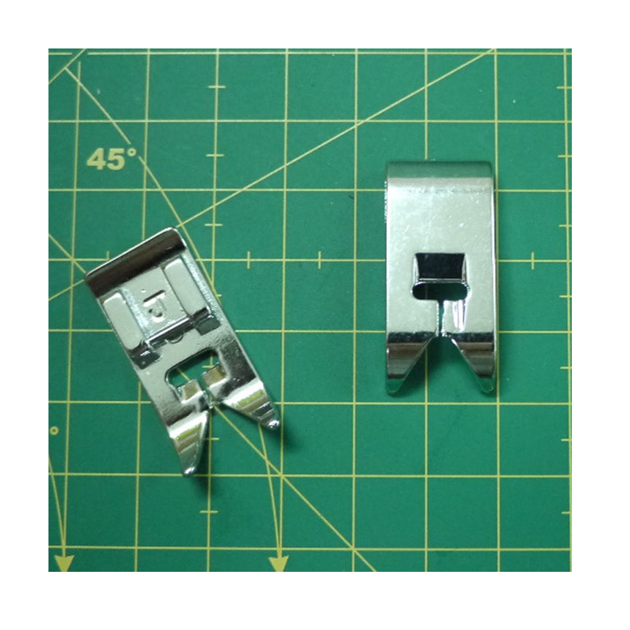 Overlock Foot \"M\" For Snap-O-Matic Mount Elna, Husqvarna Viking, Janome/New Home, Kenmore, Necchi & Pfaff Sewing Machines